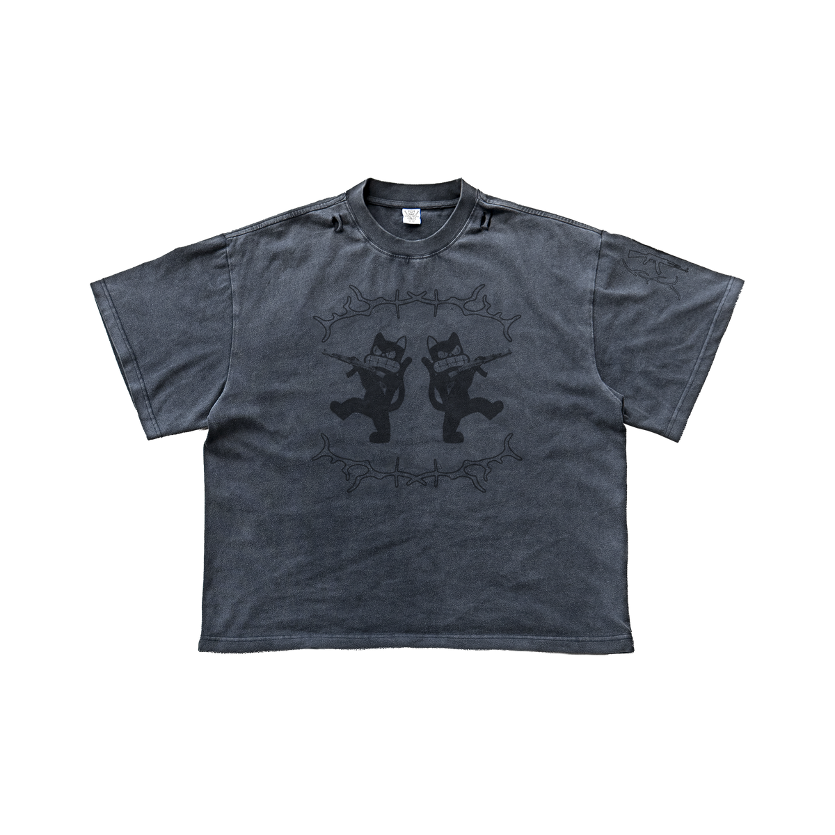 PRED47OR HEAVY TEE